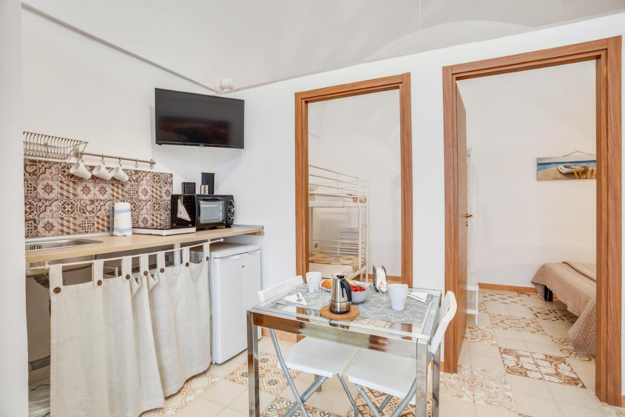 Tiny House 21 Bright Aparment Appartement Polignano a Mare Buitenkant foto