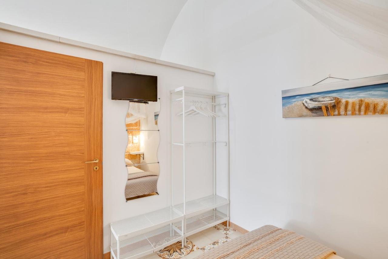 Tiny House 21 Bright Aparment Appartement Polignano a Mare Buitenkant foto