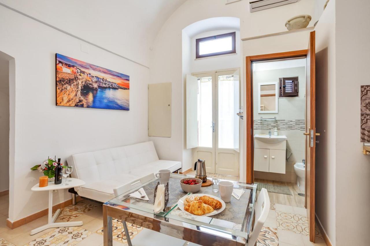 Tiny House 21 Bright Aparment Appartement Polignano a Mare Buitenkant foto